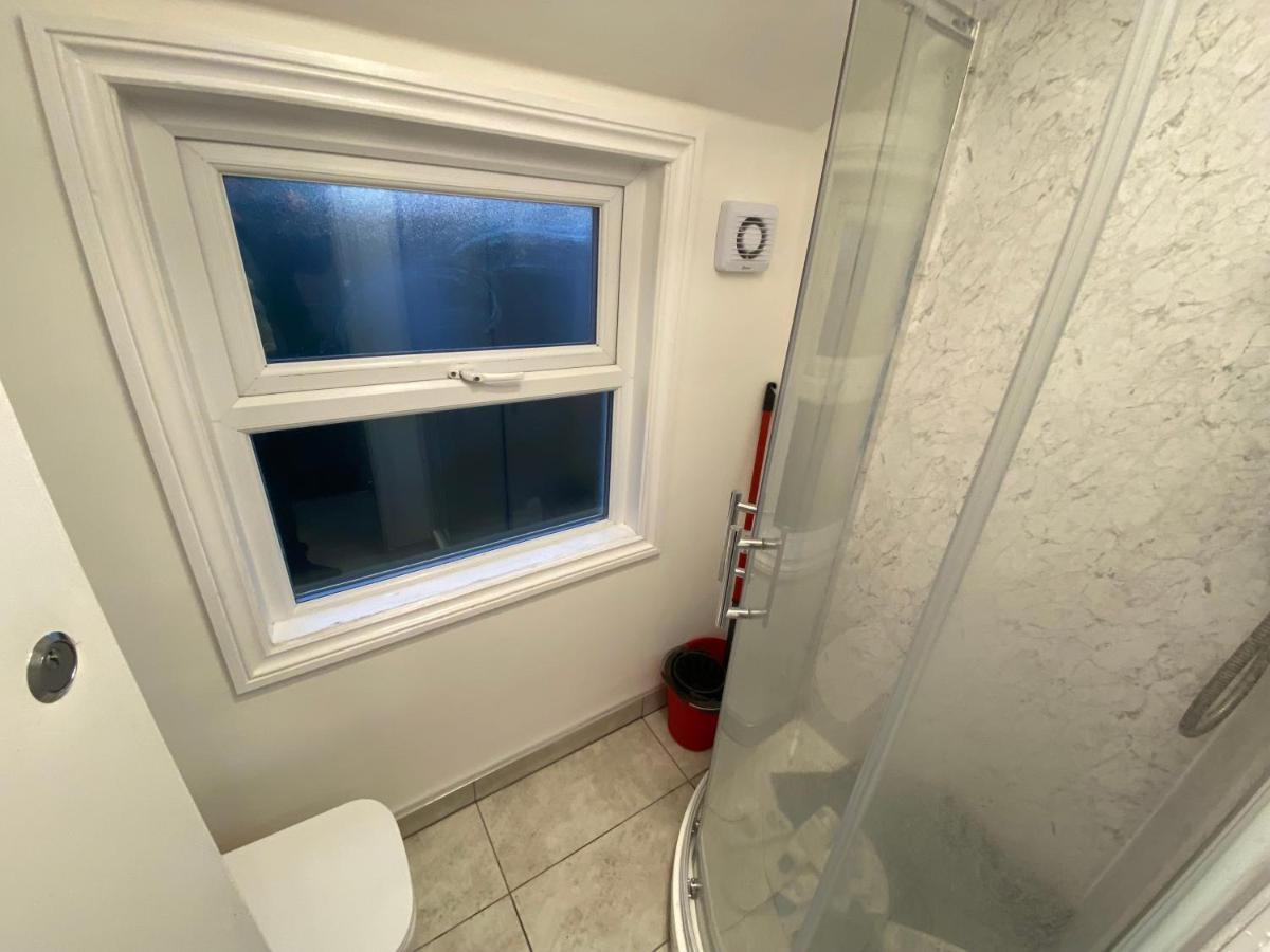 Small Single Room Walking Distance To Hove Station Luaran gambar